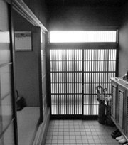 Before：玄関・ホール