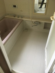 Before：浴室